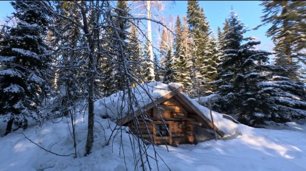 ХОЛОДАЕТ! -26°С! ЖИВУ ОДИН В БРЕВЕНЧАТОЙ ИЗБЕ. СТРОИТЕЛЬСТВО И ПОВСЕДНЕВНЫЕ БЫТОВЫЕ ХЛОПОТЫ.