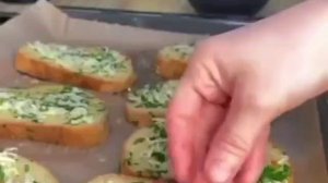 1000010943.mp4🌲 ГРЕНКИ НА ЗАВТРАК 🌲