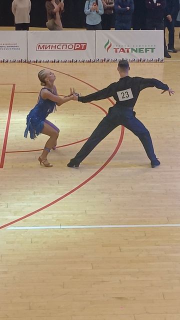 Румба на чемпионате по бальным танцам в Казани.