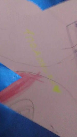 Бася рисуит