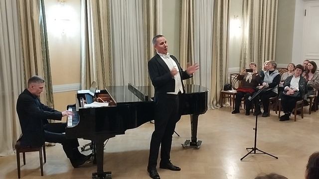 М.Глинка, Рондо Фарлафа. Николай Пронин, Александр Жилинский (ф-но)