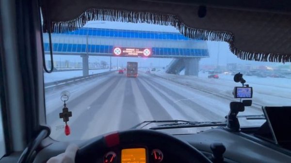 Фуры по кюветам! Едем на Воронеж! Умываемся гололедами)