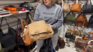 Кожаные сумки. Италия .