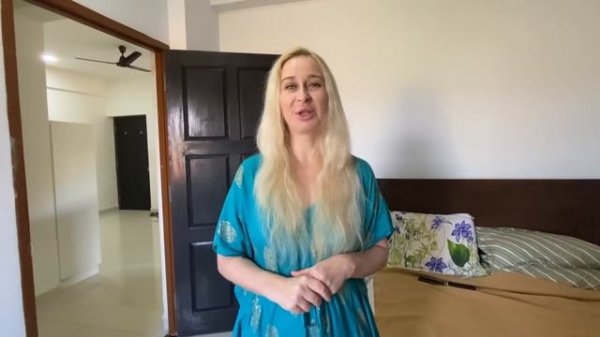 Catrin de Moore/В гостях у Виктории. Румтур квартиры в Мандреме за 30 000 рупий.