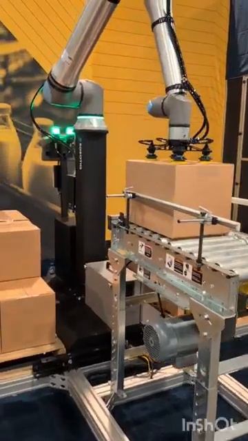 Robotiq — паллетизация на выставке 2