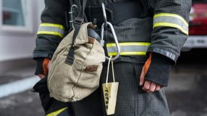 Два резервуара с нефтепродуктами загорелись после атаки БПЛА на порт Темрюка