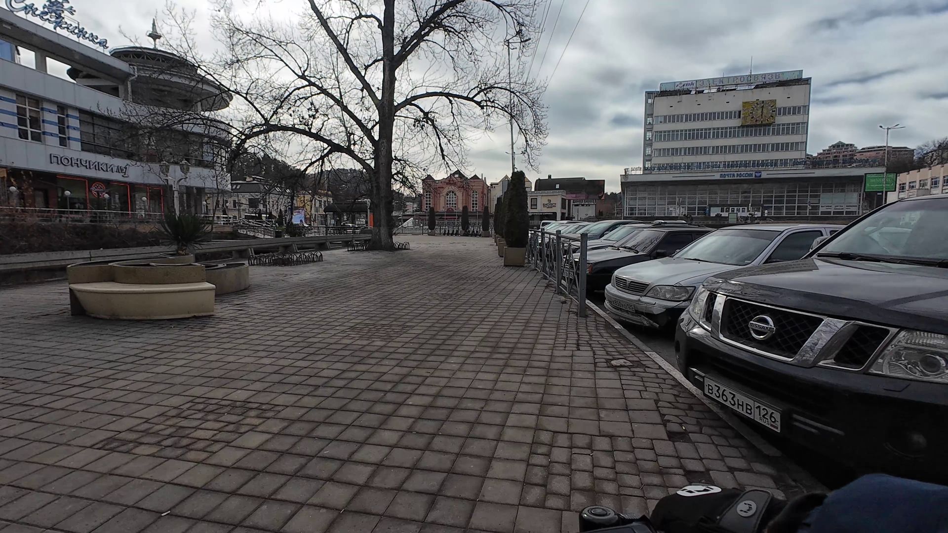 Кисловодск. Отель или гостевой дом, прогулка по просьбе подписчика. 15.02.2026 г. смотреть онлайн