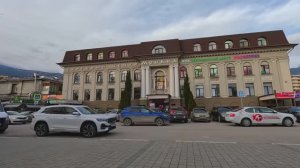 Вещ.рынок.Приморский парк.Собаки Борода и Рыжик.Жизнь на море / Ялта