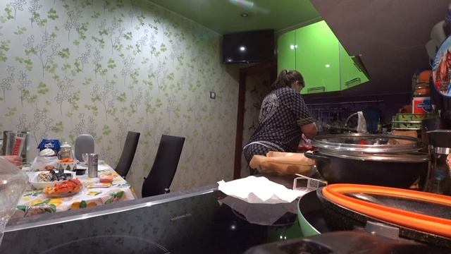 ВЛОГ // ДЕНЬ ШОПИНГА/ ОБЗОР ПОКУПОК/ ВКУСНЫЙ УЖИН/ ПОСИДЕЛКИ смотреть онлайн