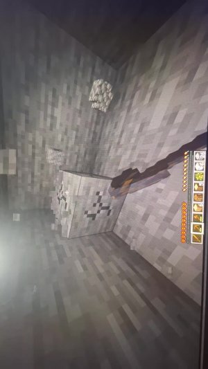 играю в хардкор в майне