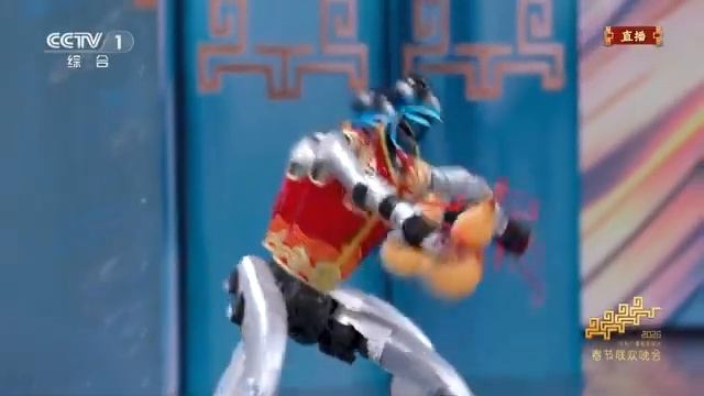 🤖«Праздничный нокаут»: роботы кунг-фу на Гала-концерте в честь Праздника весны – 2026 смотреть онлайн