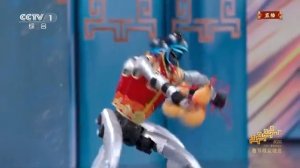 🤖«Праздничный нокаут»: роботы кунг-фу на Гала-концерте в честь Праздника весны – 2026