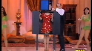 MARTIN THE CONJURING - twister with angela melillo