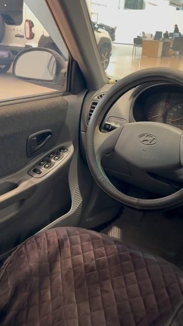 Hyundai Accent '2008 смотреть онлайн