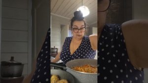 ТЕФТЕЛИ С ОВОЩНОЙ ПОДЛИВОЙ.