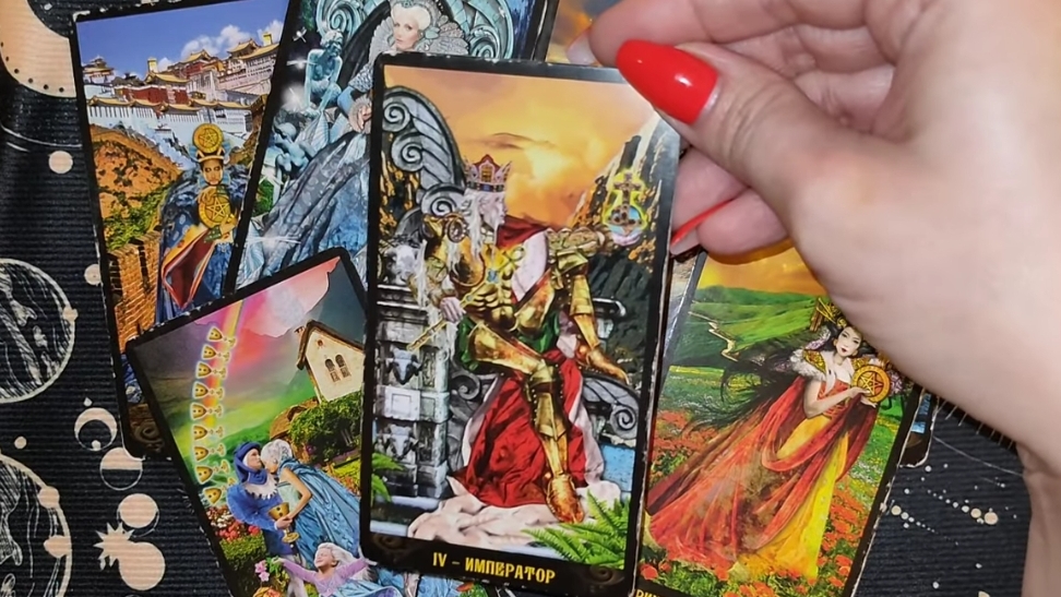 ХОЧЕТ ЛИ ОН ПОМИРИТЬСЯ С ВАМИ❓ГАДАНИЕ ОНЛАЙН. ТАРО РАСКЛАД смотреть онлайн