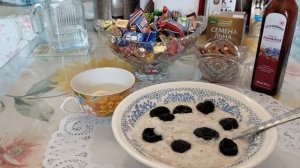 Завтрак. Каша с черносливом. Рассказ о самоотверженность