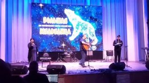 «Шиповник», слова и музыка Алексея Марьина и Михаила Обухова