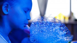 Мыльные эксперименты: Пузыри, мало и бомбочки