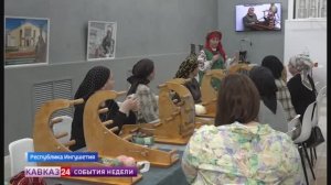 Мастер-класс по созданию тканого пояса проходит в Ингушетии