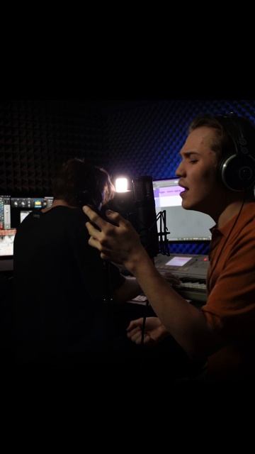 Алёна Свиридова —  РОЗОВЫЙ ФЛАМИНГО №2 | Акустический кавер MUSTAEV