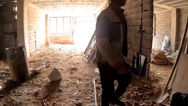 Мастер Пиа и искусство укладки плитки, чтобы порадовать свою дочь! смотреть онлайн