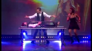 Kamyléon - Emission Les Plus Grands Magiciens Du Monde 2012 - Clearly Impossible