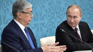 Путин подтвердил участие в саммите ЕАЭС и госвизит в Казахстан в мае