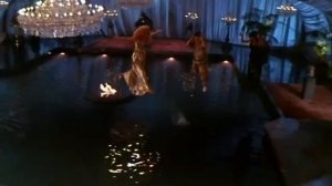 Официальный трейлер "Иствикские ведьмы (1987)"