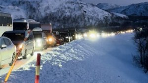 Арктический плен: сотни туристов застряли в Териберке из-за метели