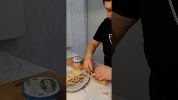 16.02 МАСЛЕНИЦА ПРИШЛА. 
БЛИНЫ С РЫБОЙ АВОКАДО И ТВ.СЫРОМ