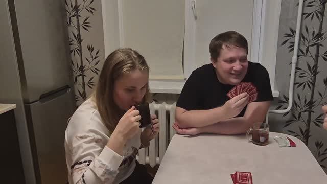 Настольная игра под чаек :) Наши вечера... смотреть онлайн