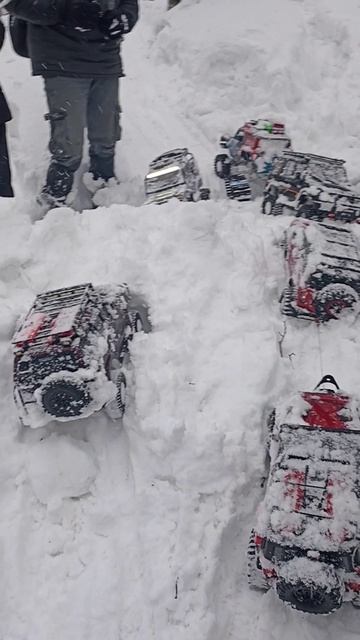 RC тачки в заснеженном Саратовском лесу) #rc #rccar #4x4rc #scale #rclife #rcmodel #rcfun