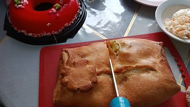 С УТРА ПО ГОСТЯМ, КУМА ПОДАРИЛА ЗОЛОТЫЕ СЕРЬГИ. смотреть онлайн