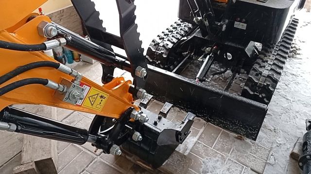 Мини экскаватор Китай HT10