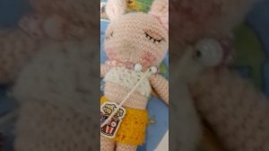 АСМР ЗАЙКА ШУМИТ