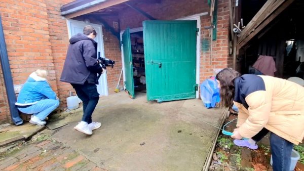 1060 К нам в Усадьбу приехали снимать Кино.Мужик из Сибири.