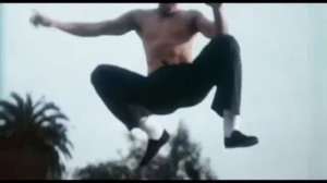 Официальный трейлер "Солянка по-кентуккийски (1977)"