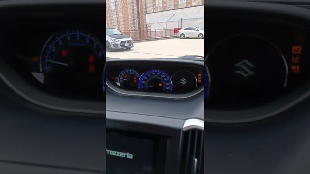 Suzuki Solio смотреть онлайн