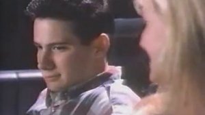 Официальный трейлер "Заблудшие ангелы (1989)"