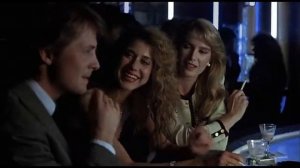 Официальный трейлер "Яркие огни, большой город (1988)"