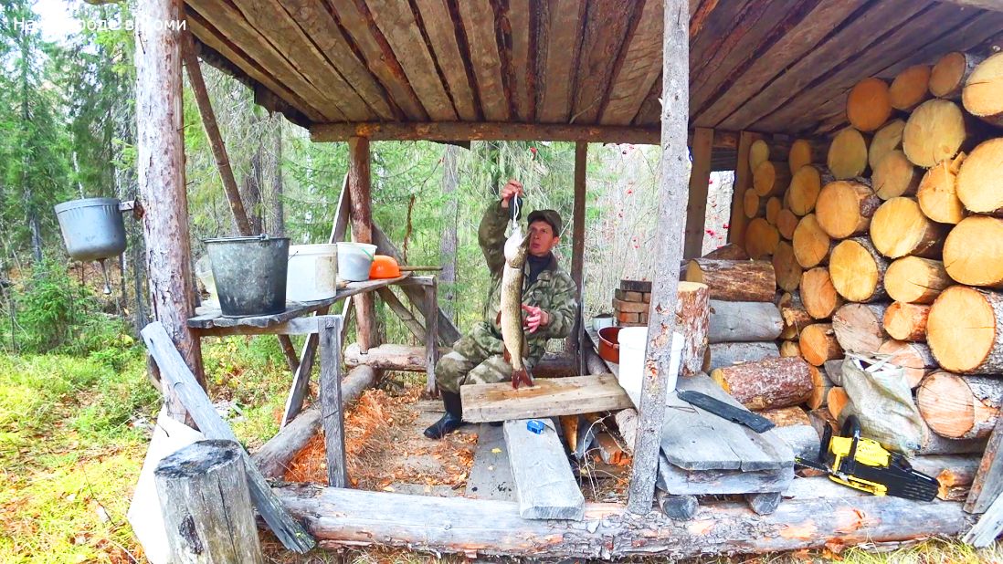 Удачная утренняя охота на рябчика. Банный день. 9 серия смотреть онлайн