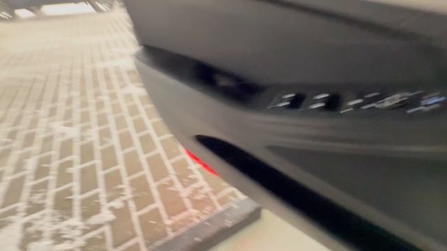 Ким Чен Ыр 🥷🏾🧥🕶️🥢🥡🚔🗿⛩️🎎🪭🧧 смотреть онлайн