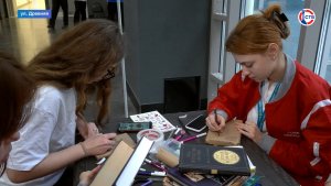 В Севастополе провели ярмарку «Книжный причал»