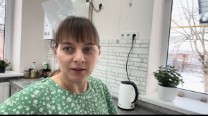 Борщ и курник получились  такими  ароматными,  все сразу сбежались  к столу.Из города в деревню пере