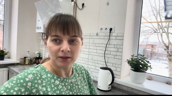 Борщ и курник получились такими ароматными, все сразу сбежались к столу.Из города в деревню пере