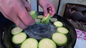 Замечательная кабачковая пицца