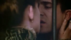 Официальный трейлер "Миссис Соффел (1984)"