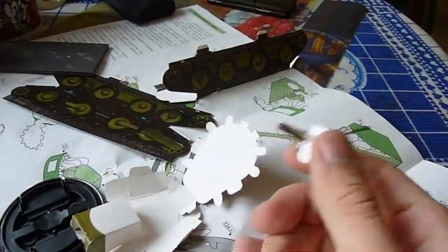 Сборка модели танка БТ-5 бумага [get.gt] смотреть онлайн
