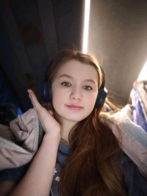 Делаю ногти в домашних услоаиях